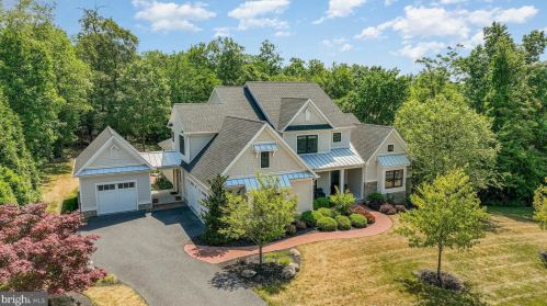 2745 Colonial Rd, Harrisburg, PA 17112-8604