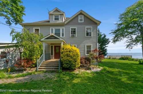 5 Burlington Ave, Leonardo NJ  07737-1612 exterior