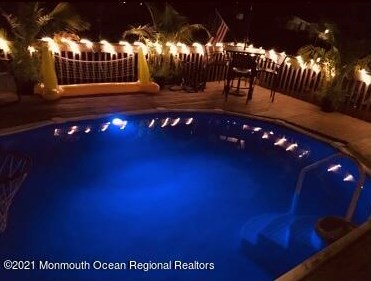 108 Monterey Dr, Bricktown NJ  08723-7009 exterior