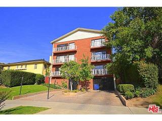 822 Windsor Blvd, Los Angeles, CA 90005-3763