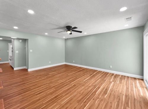 4831 Huron Dr, Pensacola FL  32507-8740 exterior