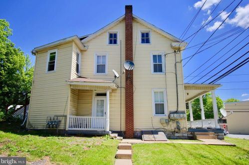 113 Derry Rd, Swatara, PA 17033-2707