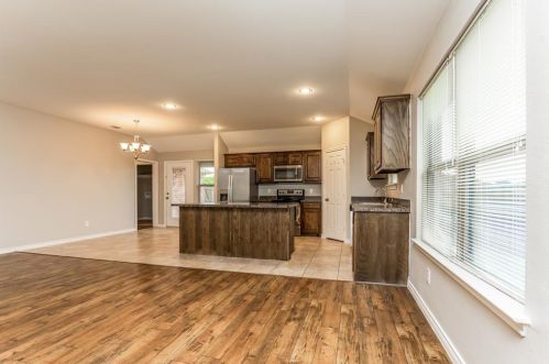 634 Canvas Ct, Lancaster TX  75146-2162 exterior