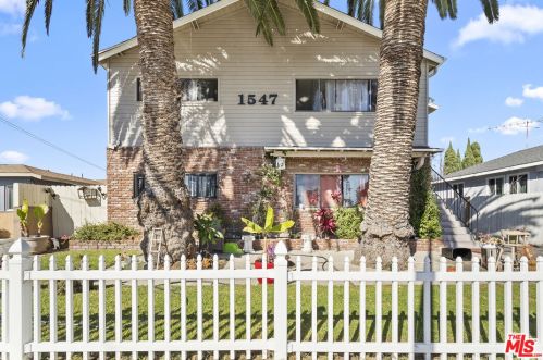 1547 Torrance Blvd, Torrance, CA 90501-1942