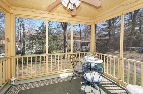 120 Albemarle Rd, White Plains NY  10605-3304 exterior