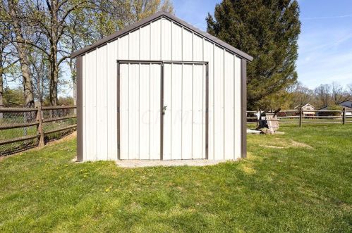 138 Cavalcade Ln, Pataskala OH  43062-9544 exterior