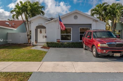14340 103rd St, Miami, FL 33186-6971