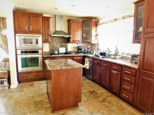 607 Arroyo Seco Dr, San Diego CA 92114-5839 exterior