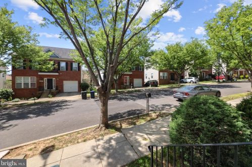3316 7th St, Washington, DC 20032-3800