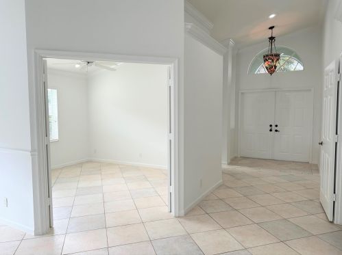 7274 Haviland Cir, Boynton Beach FL  33437-6466 exterior