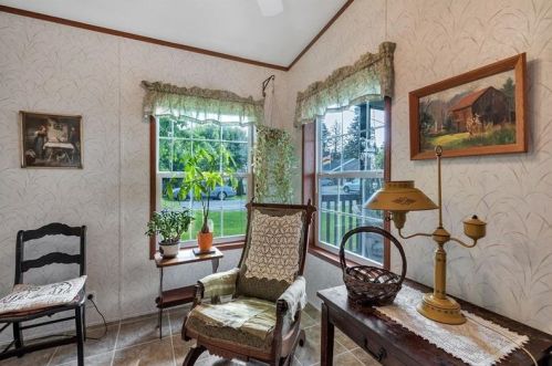 1806 8th St, Beaver Falls PA  15010-2808 exterior