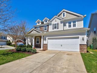 311 Northlands Dr, Cary, NC 27519-6305