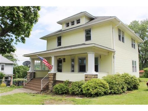 100 Washington St, Bentleyville, PA 15314-1334