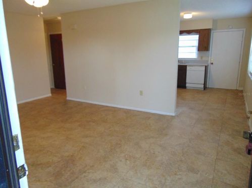 2463 Avenue C, Winter Haven, FL 33880-2537
