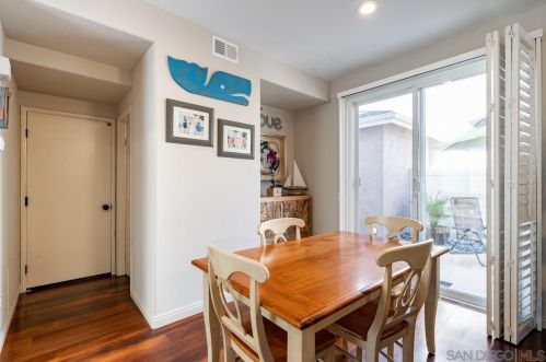 2813 Cyn Ave, San Diego CA 92123-5427 exterior