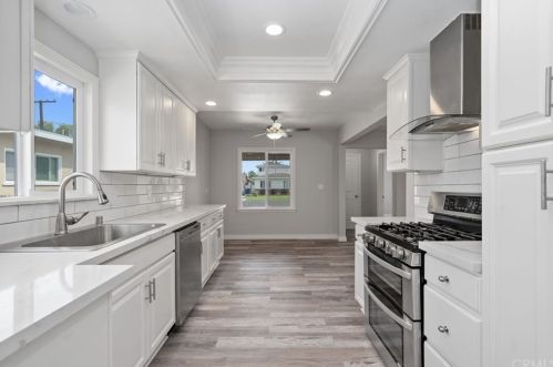 9648 Prichard St, Bellflower CA  90706-3031 exterior