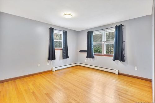 37 Victoria Dr, Colchester CT  06415-2319 exterior