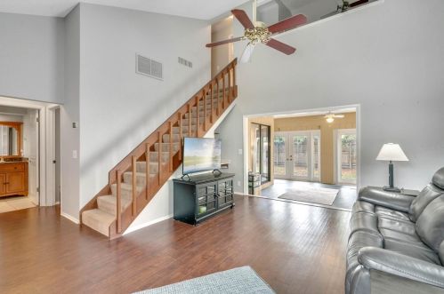 418 Poplar Ct, Maitland FL  32751-5975 exterior