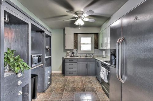 408 Wells Rd, Hermitage PA  16148-2678 exterior