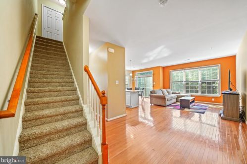 332 Jefferson Ave, Downingtown PA 19335-2701 exterior