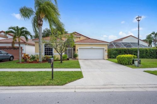 12306 Pleasant Green Way, Boynton Beach, FL 33437-2051