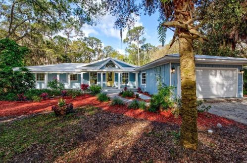 3303 Timberlee Rd, Wimauma, FL 33598-7721