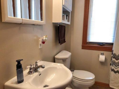 1612 Cedar Ave, Marshfield, WI 54449-4926