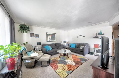 3734 89th St, Milwaukee, WI 53228-1602