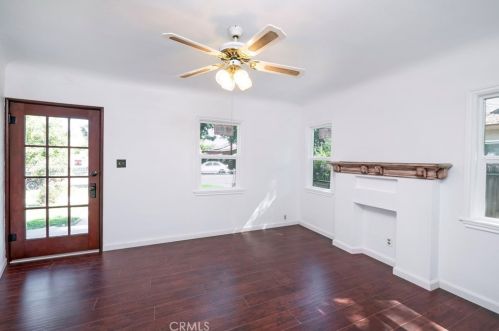 118 Park St, Ontario, CA 91761-2534