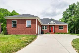 6512 Melinda Dr, Nashville, TN 37205-3935