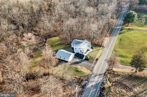 160 Metka Rd, Collegeville PA  19473-1632 exterior