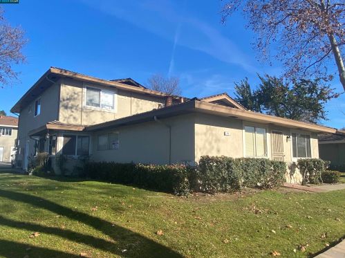 918 Gilchrist Walkway, San Jose, CA 95133-1358