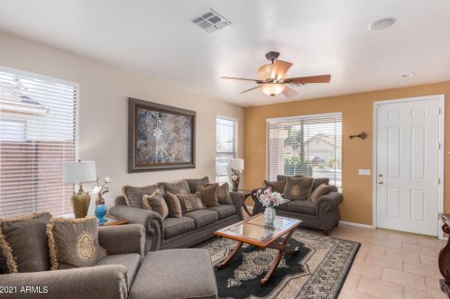 2546 Sunnyvale Ave, Gilbert AZ  85295-2066 exterior