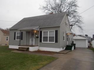 692 Lauby Ave, Akron, OH 44306-3634