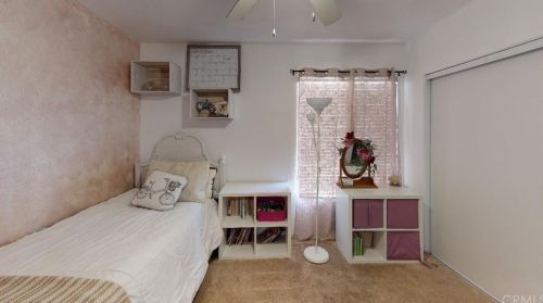 5 Villa Milano, Lake Elsinore CA  92532-0111 exterior