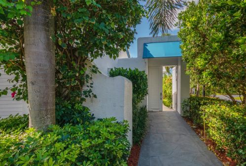 3788 Mykonos Ct, Boca Raton, FL 33487-1283