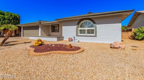 7906 Neville Ave, Mesa, AZ 85209-6152