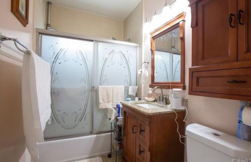 2125 Adriatic Ave, Long Beach CA 90810-3573 exterior