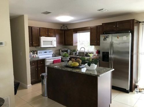 648 Wells St, Apopka, FL 32712-3531