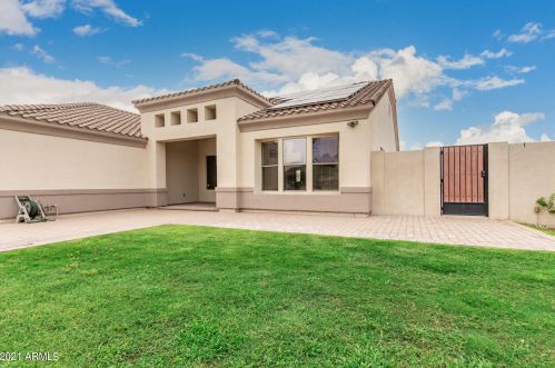 3634 Morrow Dr, Glendale, AZ 85308-2324