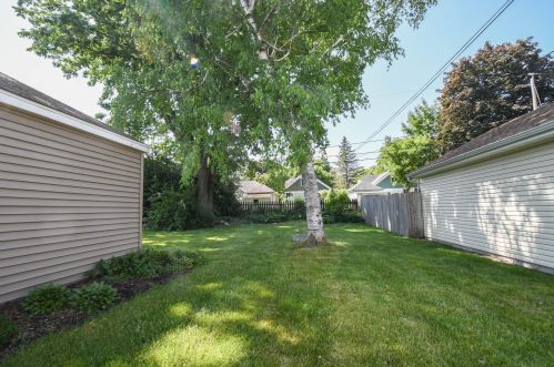 8123 Jackson Park Blvd, Milwaukee, WI 53213-1656