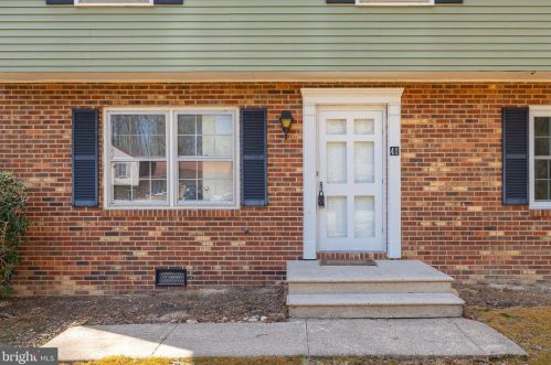 41 Ocala Ln, Fredericksburg, VA 22408-2551