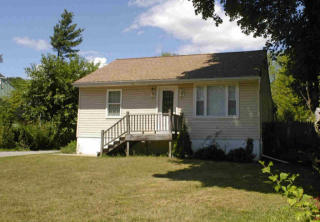 5 Brady Pl, Poughkeepsie, NY 12601-1222