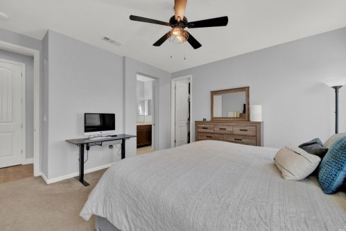 542 Twilight St, Vacaville CA  95688-8829 exterior