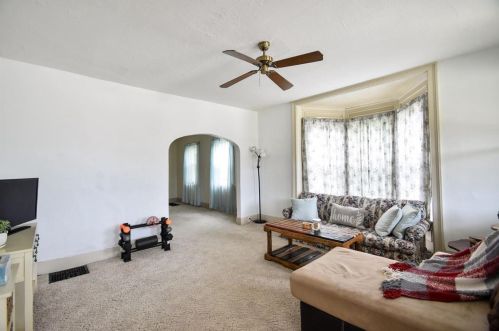 108 Merrill Ave, Fond Du Lac, WI 54935-3554