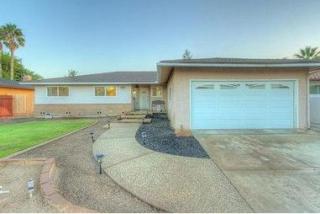 2546 Los Altos Ave, Fresno, CA 93710-4742