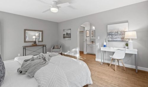 584 Bryan Ave, Sunnyvale CA  94086-6422 exterior