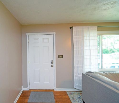 156 Pansy Pike, Blanchester OH  45107-1051 exterior