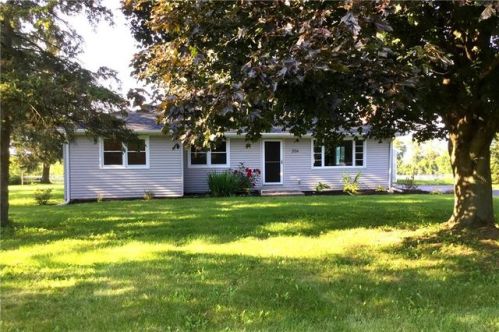 256 Quaker Rd, Scottsville, NY 14546-9634