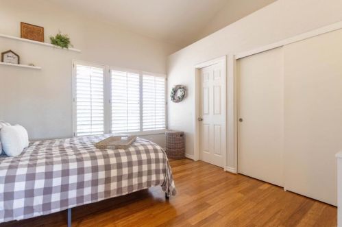 14198 Arbolitos Dr, Poway CA 92064-6441 exterior